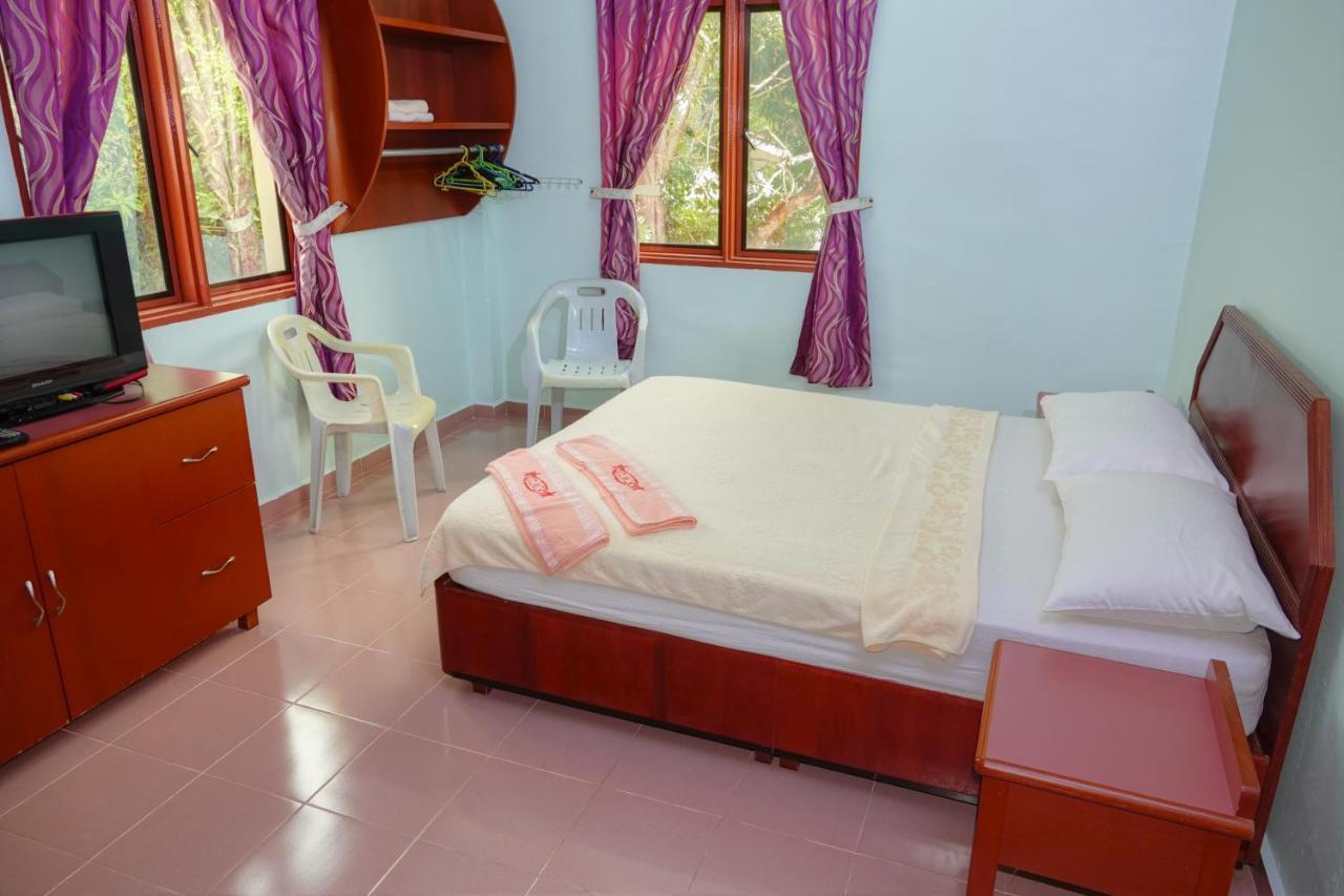 The Room Concept Homestay Kuah Exterior foto